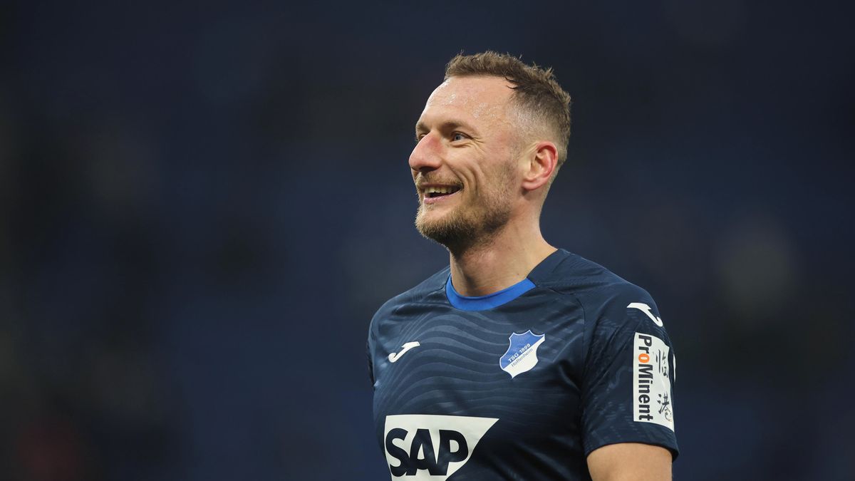 Reportéři si utahovali z Coufala, že nerozumí německy. Zase tak blbej nejsem, smál se