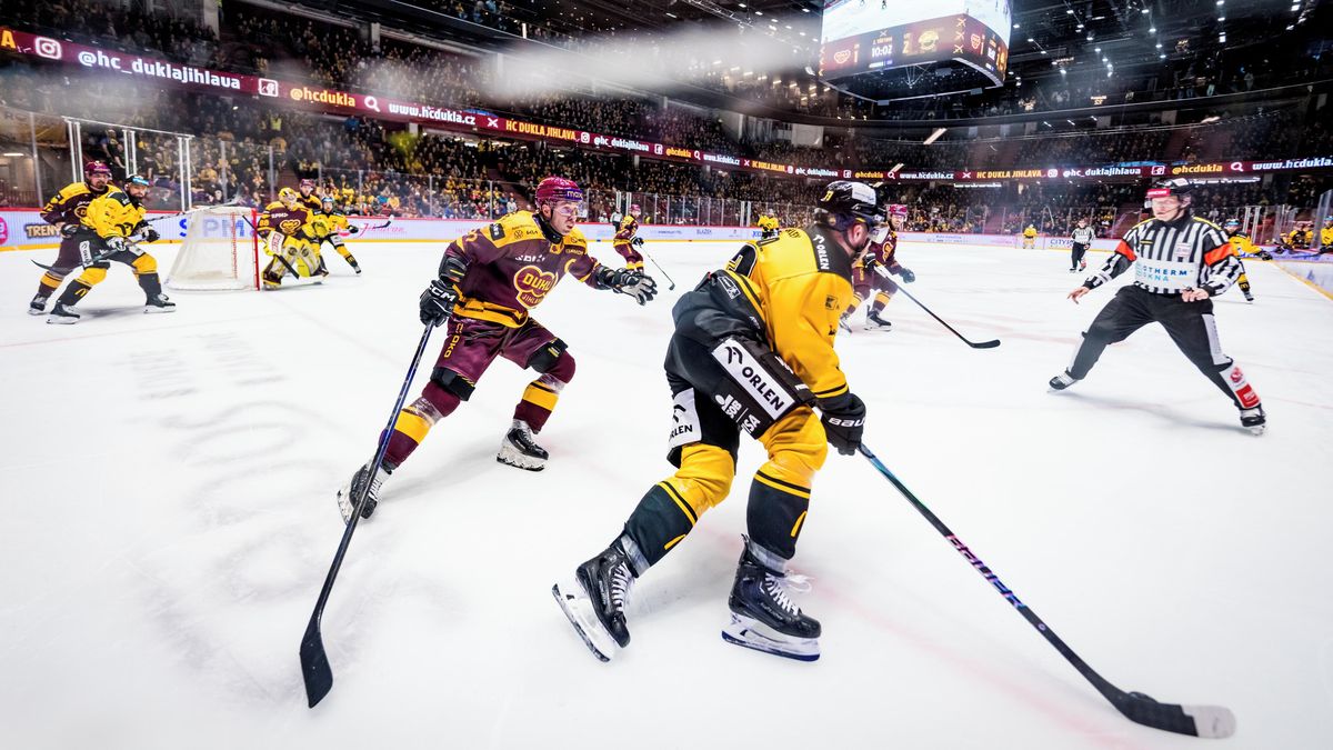 Diváci v Jihlavě nadávali na baráž a křičeli: APK mafia. Mají pravdu, řekl útočník Dukly