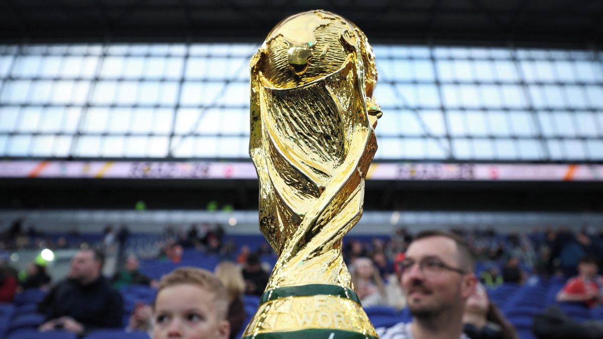 Chaos při prodeji vstupenek na fotbalové MS. Systém nabízel i odehrané zápasy