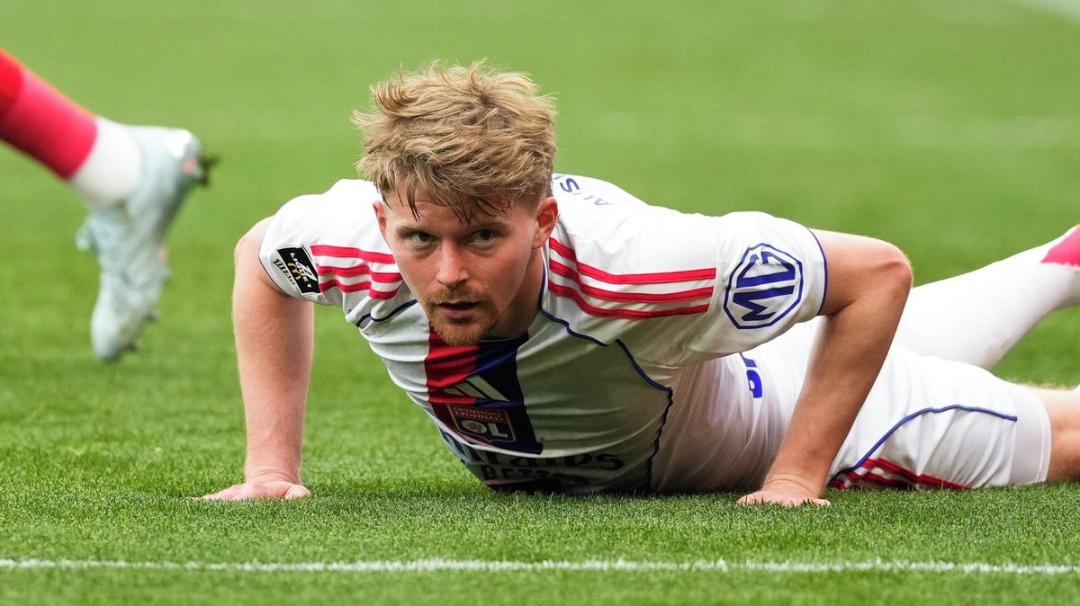 Šulc kvůli zranění nedohrál zápas Lyonu