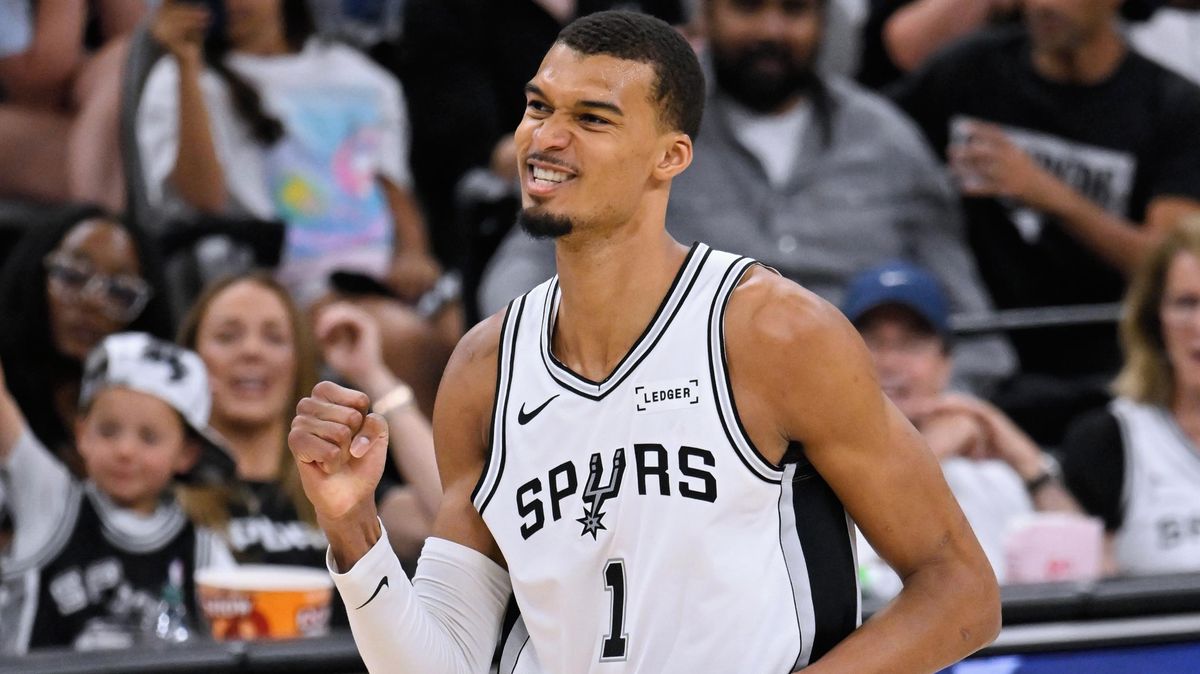 Wembanyama dal 33 bodů a San Antonio srovnalo semifinále NBA s Oklahomou