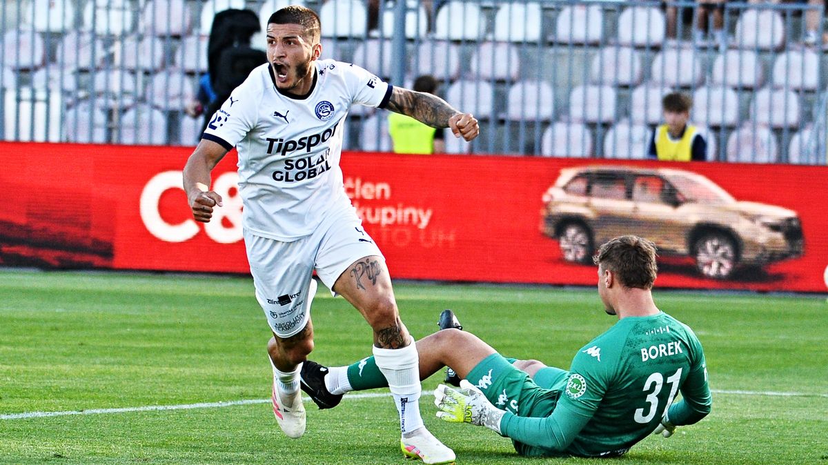 FOTBAL ONLINE: Artis dostává lekci, Slovácko jde rázně za udržením první ligy
