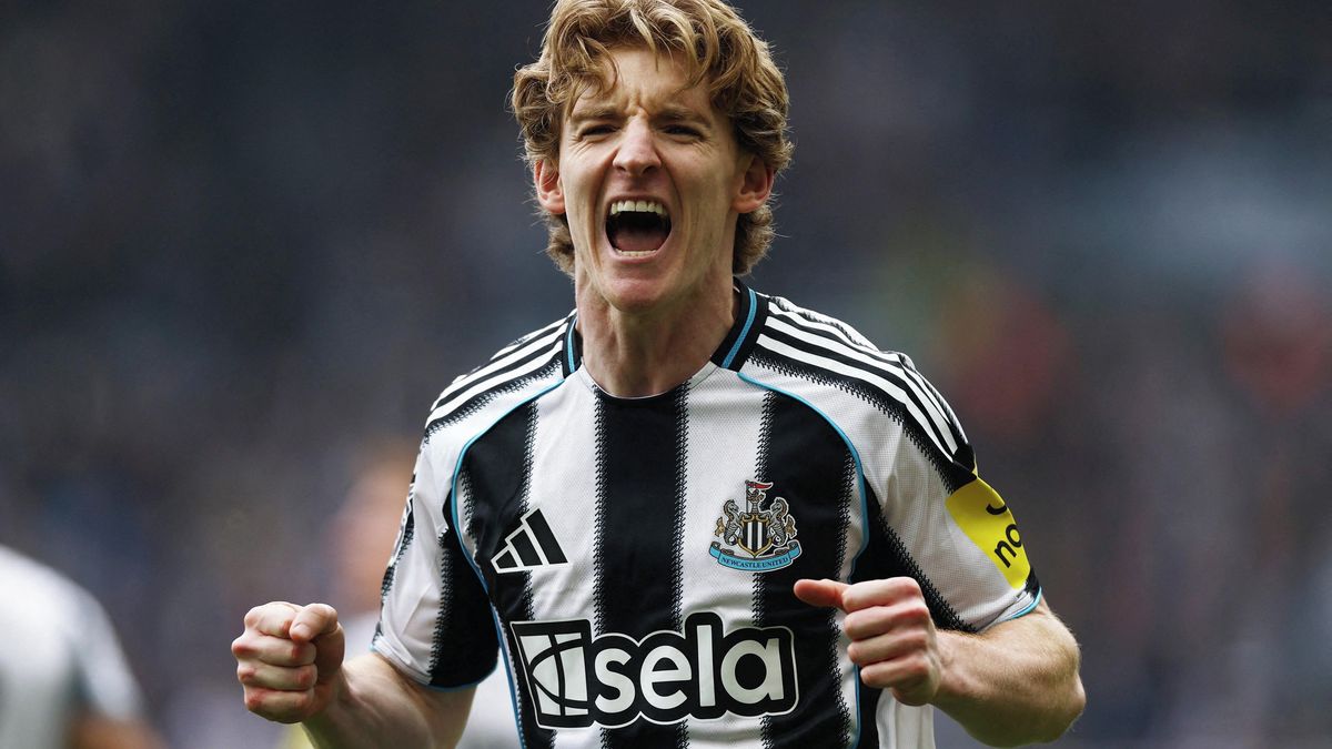 Gordon má namířeno z Newcastlu do Barcelony za téměř dvě miliardy korun