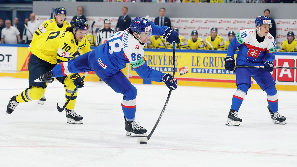 HOKEJ ONLINE: Slováci vedou, bezradní Švédové stojí na kraji propasti. USA už mají dvougólový náskok