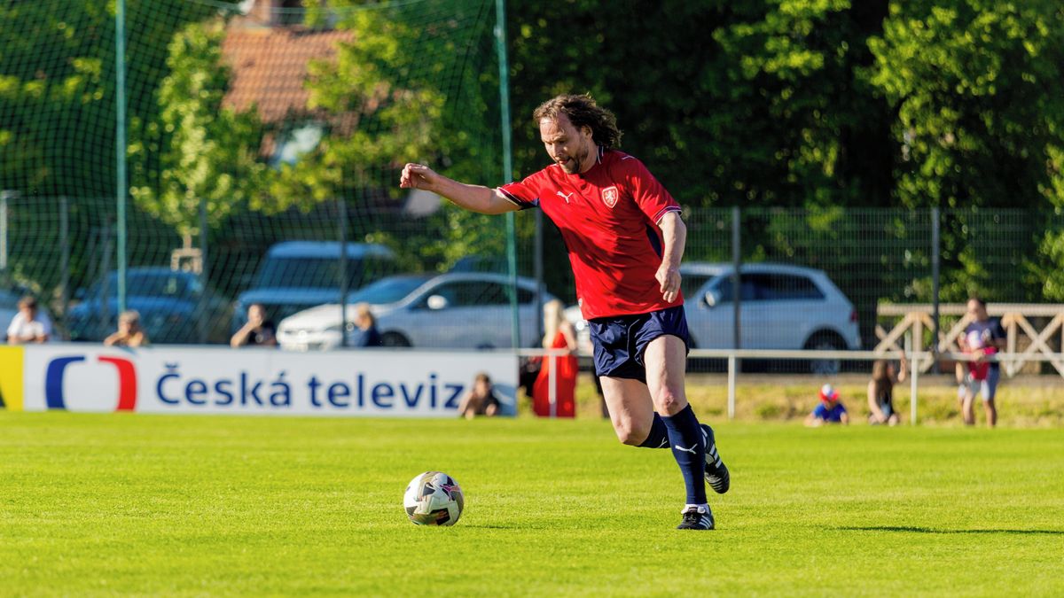 Kukův dloubák, Bergerova šibenice, Nedvědův premiérový vlastňák. Vicemistři Evropy bavili