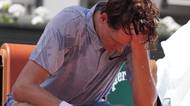 Sinner je po kolapsu na Roland Garros v nemocnici v Miláně