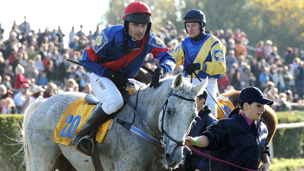Odešel legendární král smolařů Velké pardubické