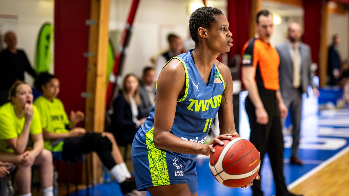Opora Ayayiová už od příští sezony nebude hrát za basketbalistky USK