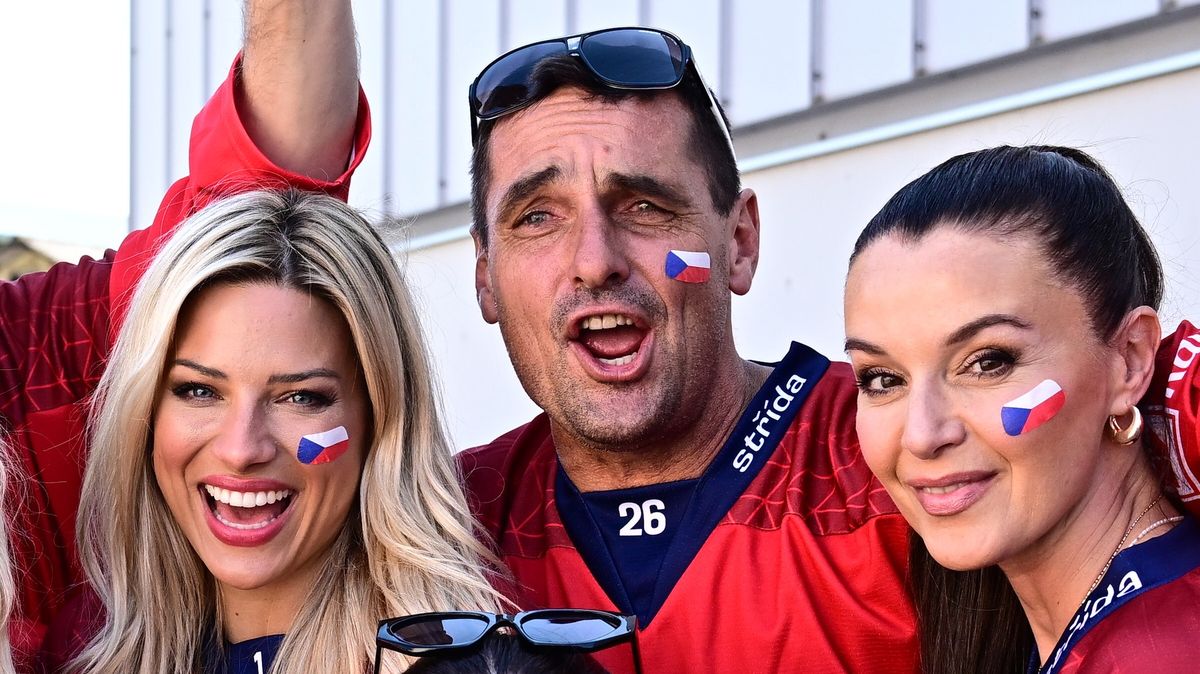 Fribourg zažil utkání s nejlepší atmosférou. V hledišti nechyběly celebrity