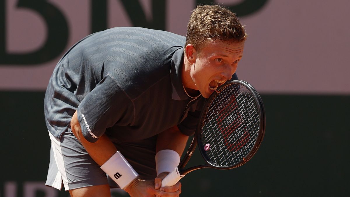 Tři sety a dost! Nasazený Lehečka na Roland Garros končí v prvním kole