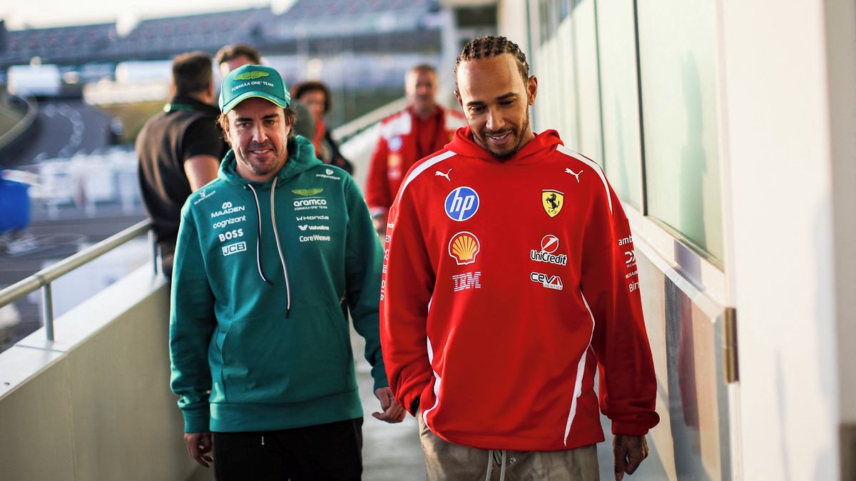 Pryč se starými, sem s mladými. Schumacher volá po konci svých bývalých soupeřů