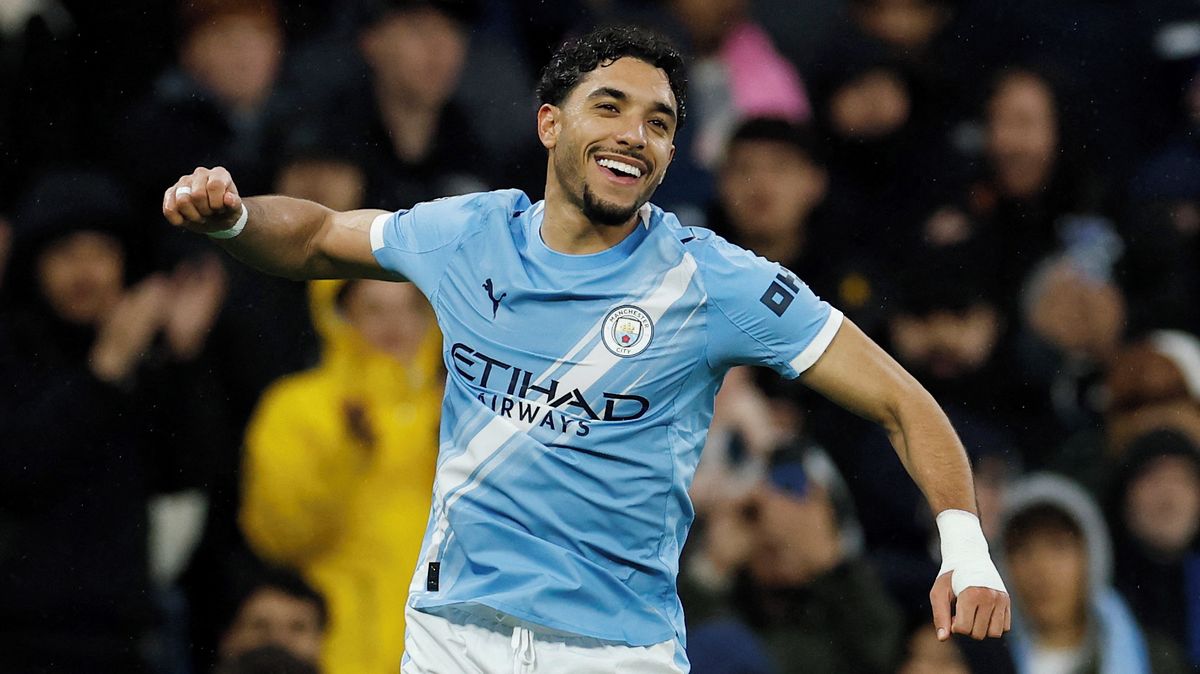 Manchester City zvítězil i bez Haalanda, Arsenal vede o dva body