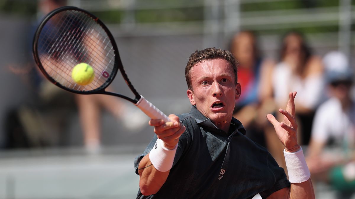TENIS ONLINE: Lehečka první set nezachránil, ve druhém se odehrává vyrovnaná bitva