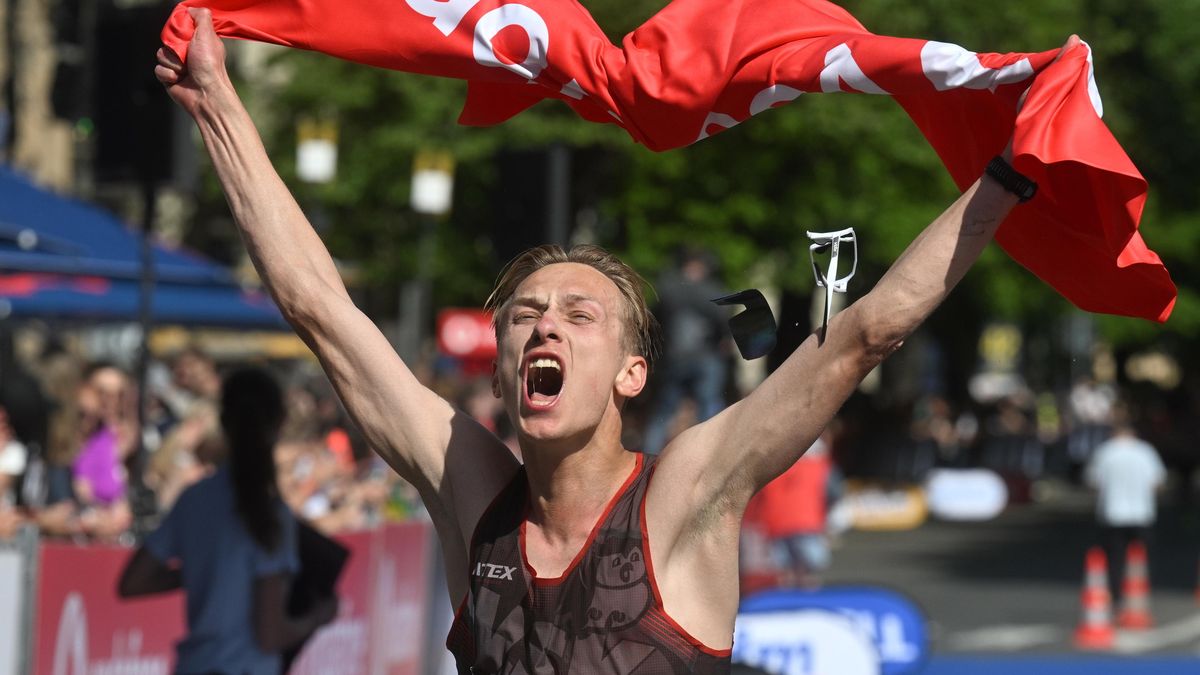 Pražský maraton ovládli běžci z Etiopie a Keni. Český titul obhájil Havlena