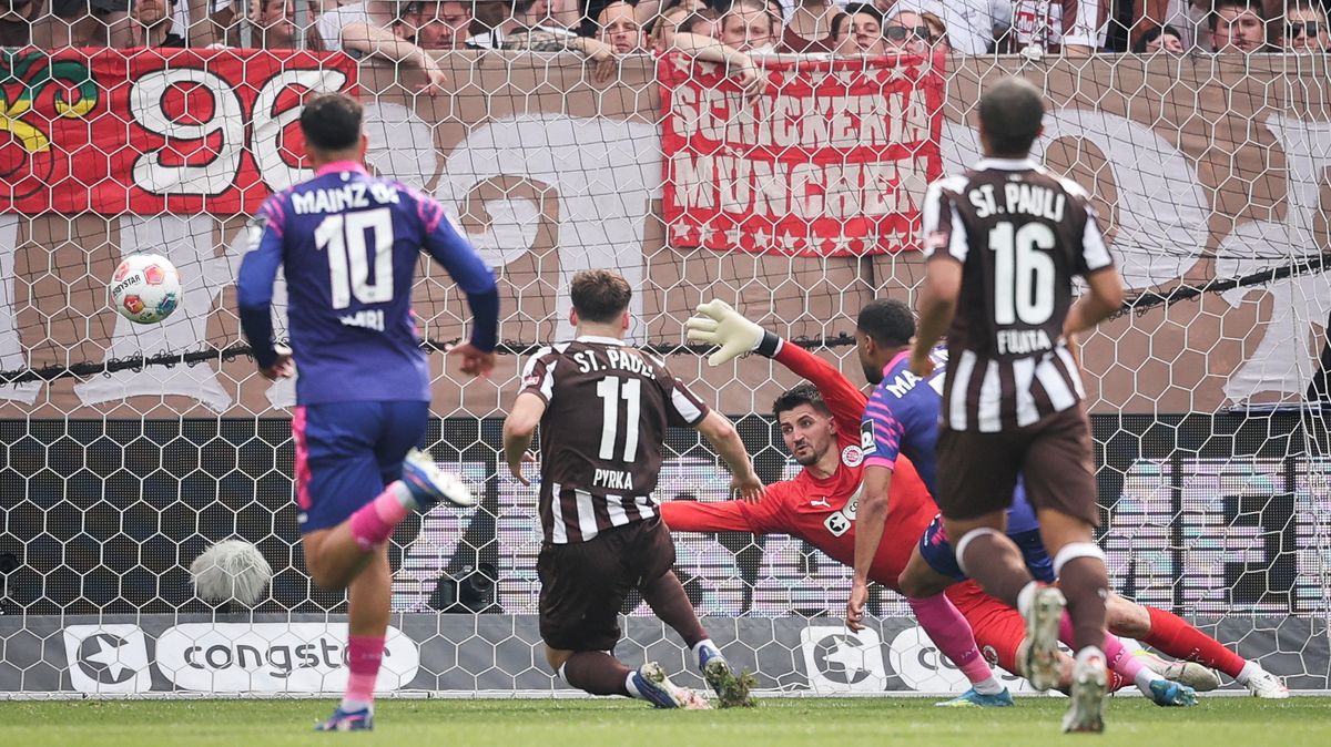 Fotbalisté St. Pauli prohráli s Mohučí a hrozí jim přímý sestup