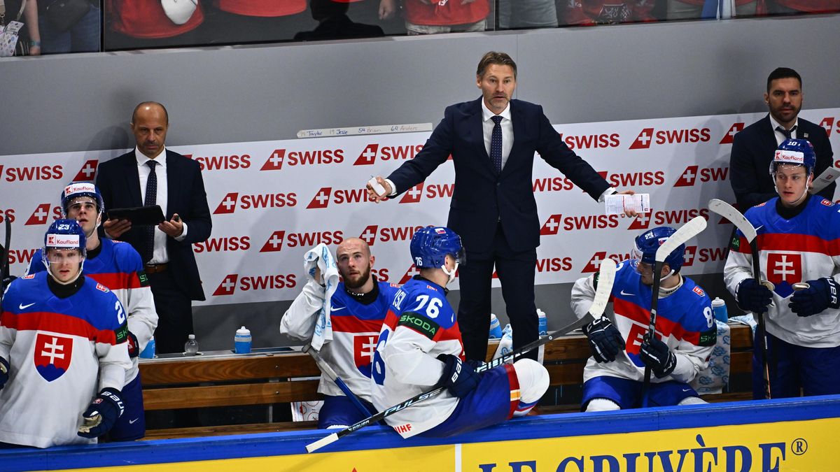 Hokejové MS pozná poslední tři čtvrtfinalisty, Slováci si to napřímo rozdají se Švédy