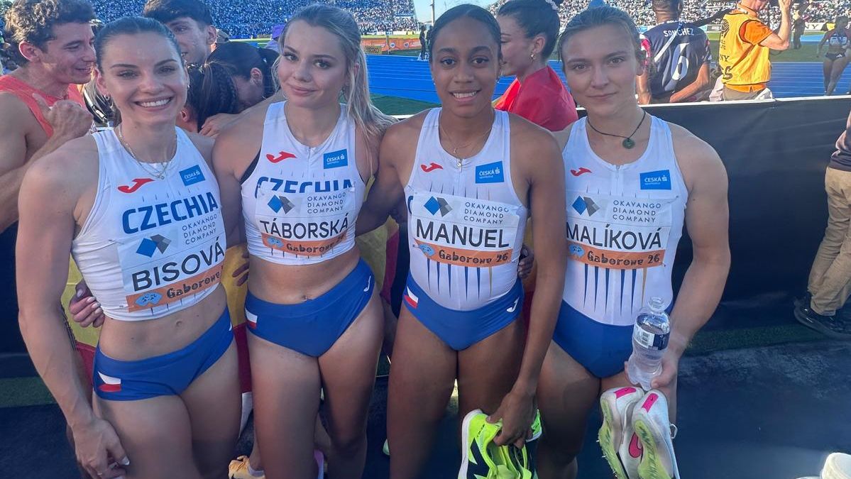 České čtvrtkařky ve finále porazily jednu štafetu, závod měl senzační šampionky