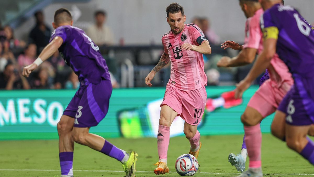 Messi v jubilejním zápase skóroval, k bodům ale nestačilo ani třígólové vedení Miami