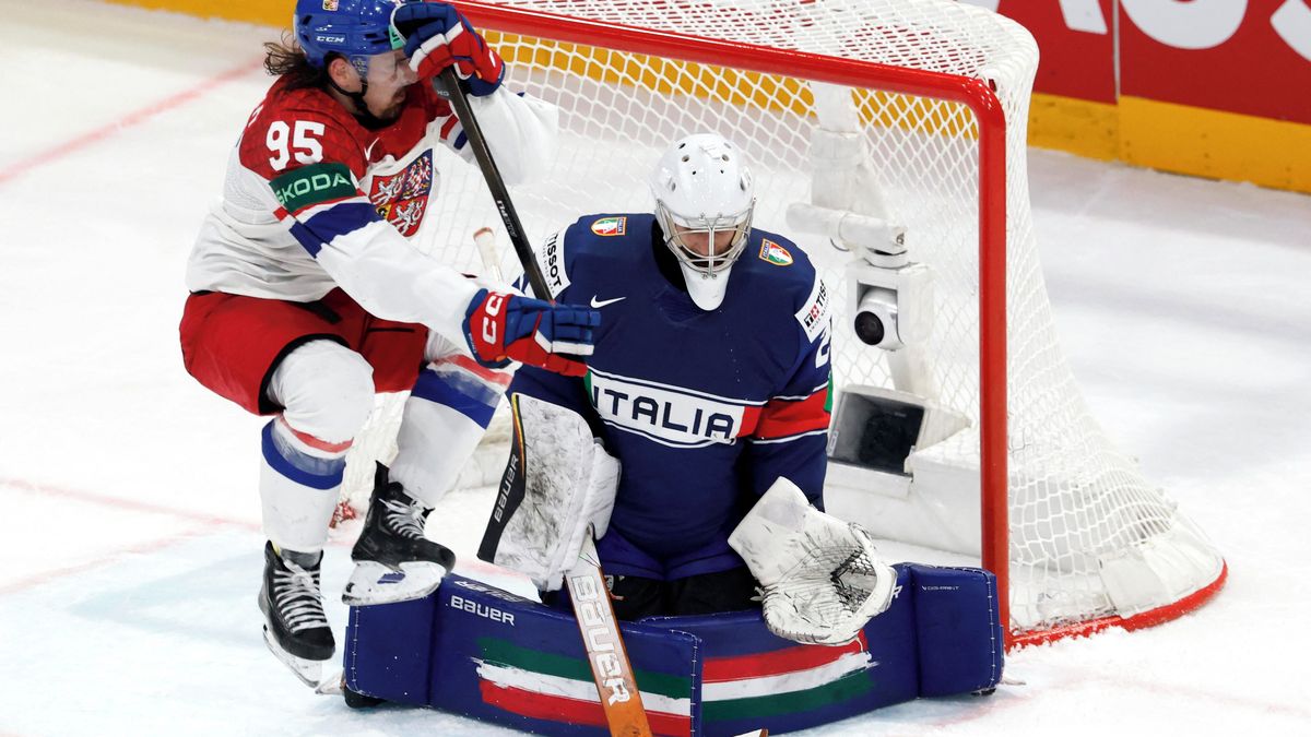 Italský hrdina přiváděl Čechy k šílenství. Umí se zbláznit, roste pro NHL, tuší jeho český parťák