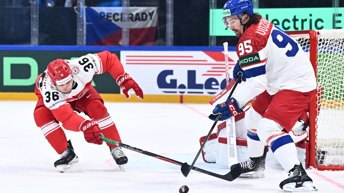 HOKEJ ONLINE: První pozdvižení u Kořenáře. Češi hájí proti Dánsku dvougólový náskok 