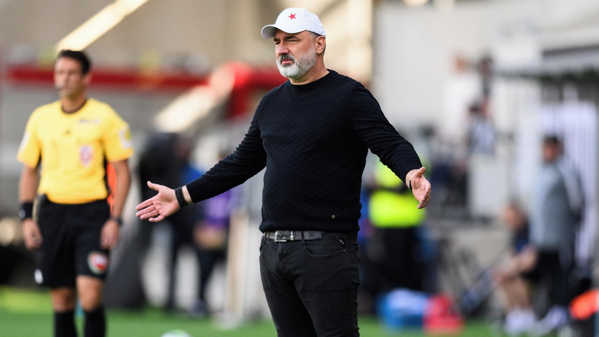 Fotbalisté Slavie v přípravě opět nevyhráli