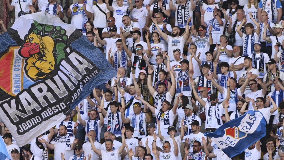 Ostrava se přestěhovala do Dejvic, v kotli řádil i Baroš. Baník odepsali všichni až na fanoušky