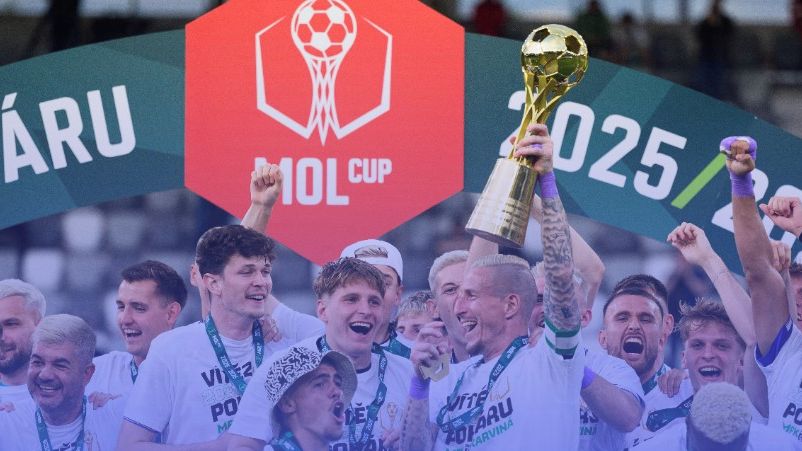 GLOSA: Potoky šampaňského vystřídá smutná realita. Evropská pohádka pro karvinské fotbalisty asi skončí dřív, než začne