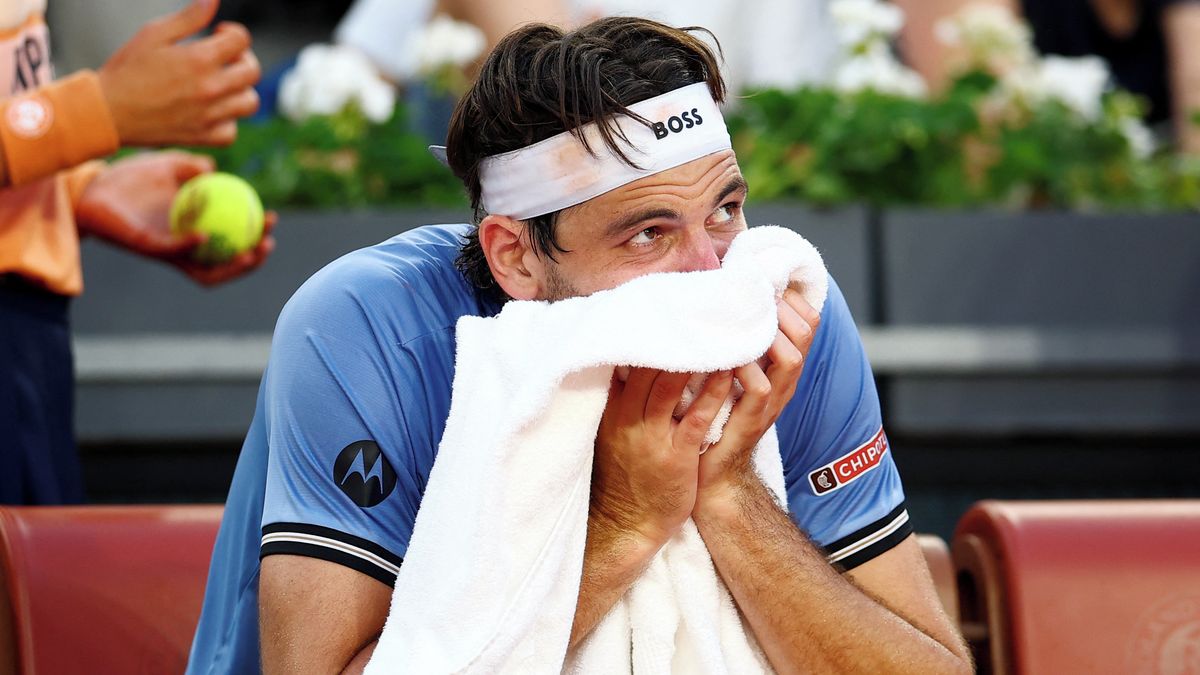 Senzační vyřazení. Fritz na úvod Roland Garros podlehl krajanovi ze druhé stovky žebříčku