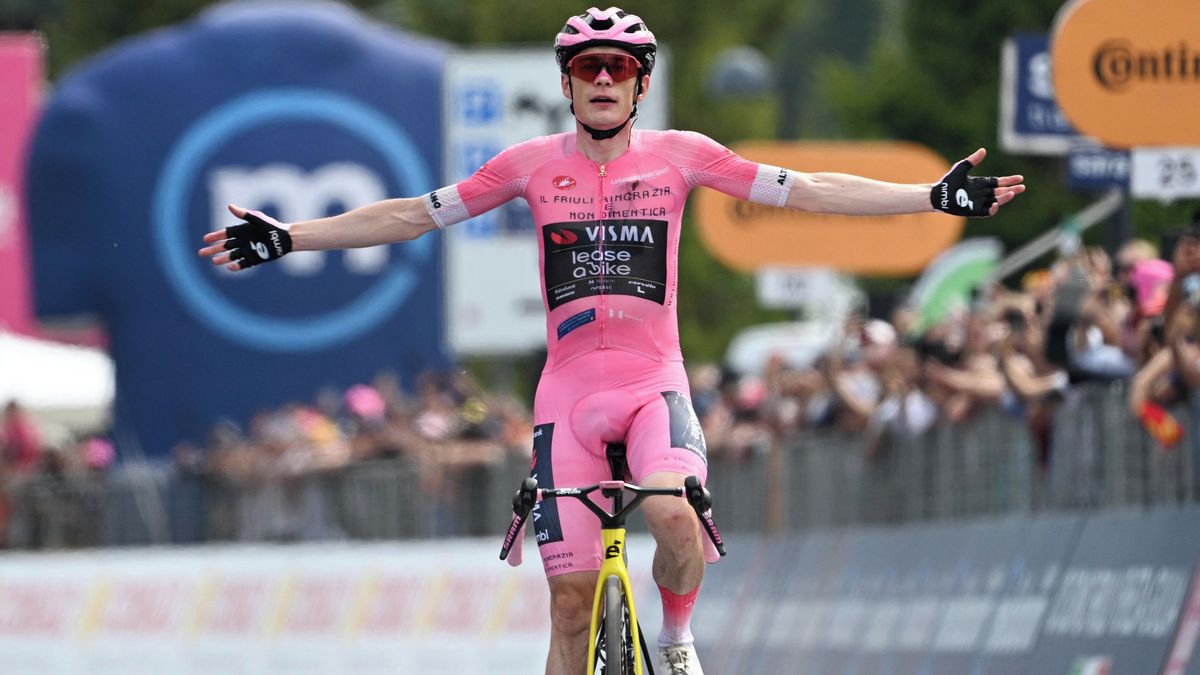 Vingegaard výhrou v předposlední etapě potvrdil celkový triumf na Giru