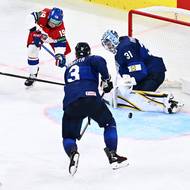 Jakub Flek v šanci.