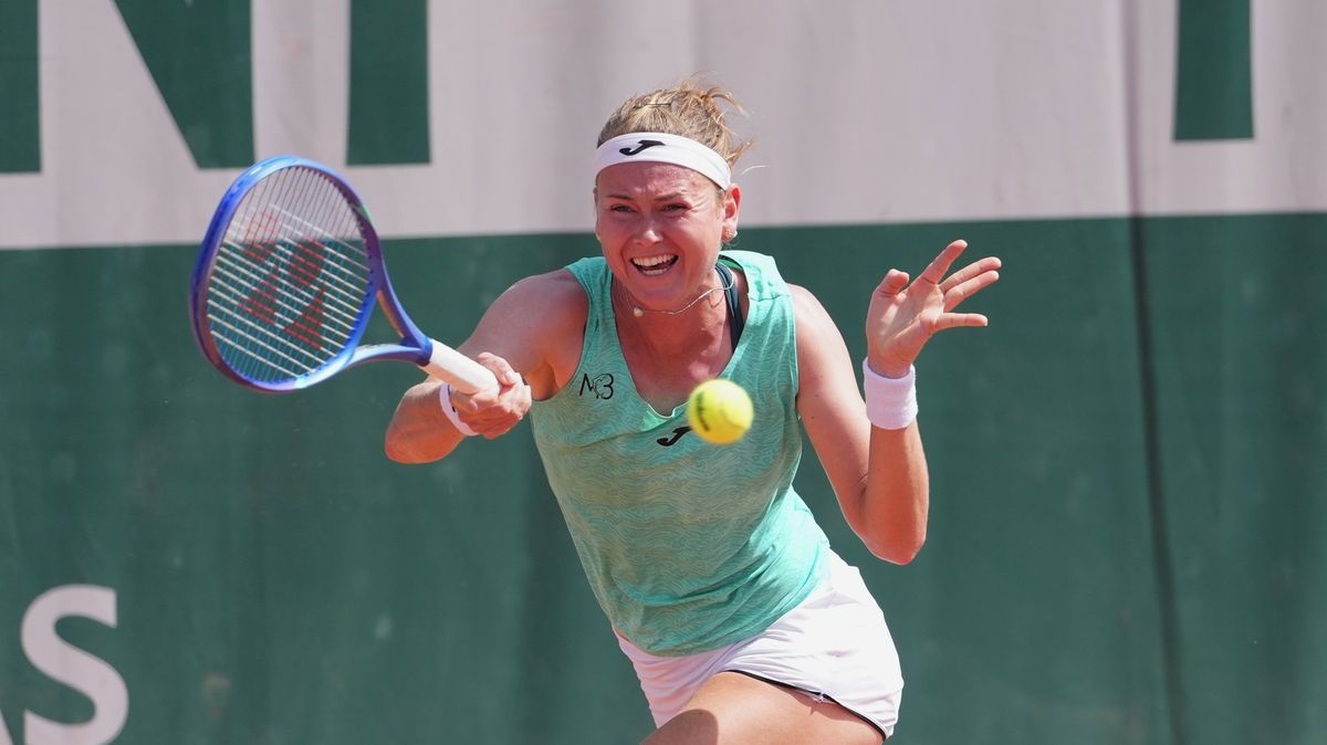 TENIS ONLINE: Bouzková si komplikuje situaci, soupeřka se vrací do hry. Bejlek proti šampionce neměla nárok