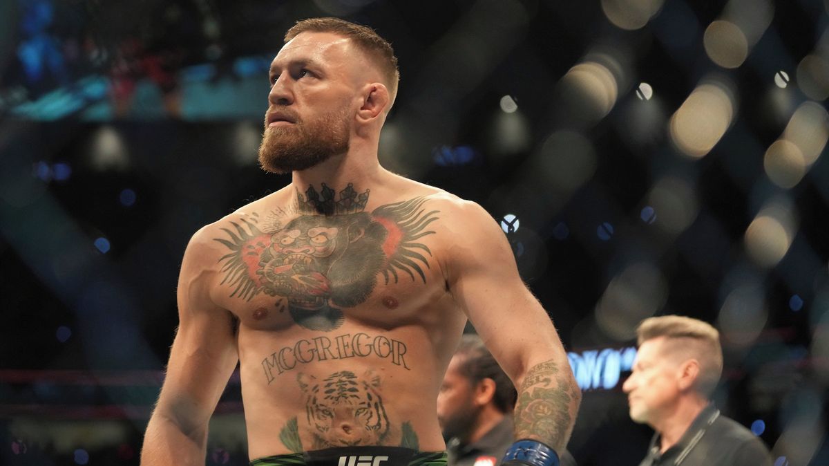 McGregor láká na demolici. Dostává se do životní formy