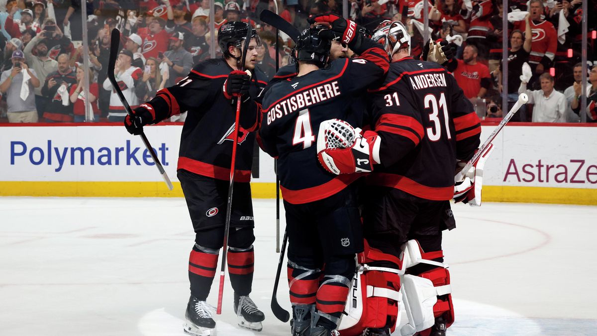 Nejnudnější finále Stanley Cupu? Carolina dokáže znechutit hokej. Co na to Vegas a diváci