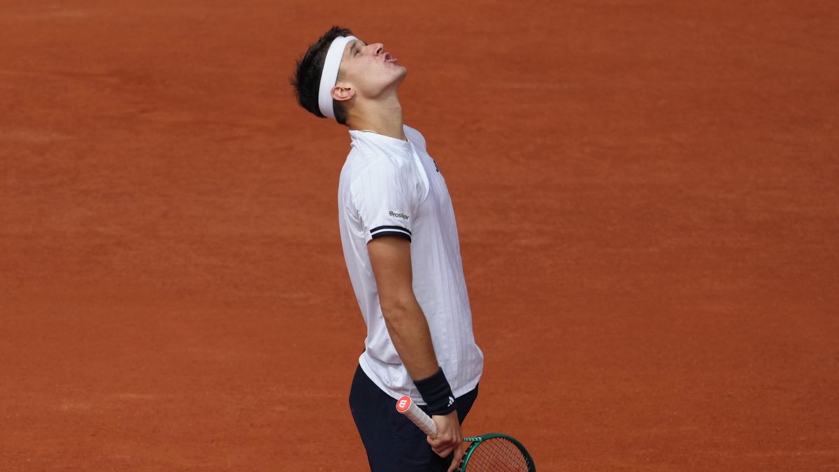 TENIS ONLINE: Třetí sada pro Menšíka! Finále Roland Garros se ale vzdaluje