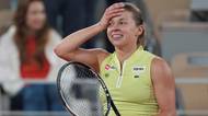 Neměla na hotel v Paříži, zachránila ji až pomoc. Teď polská senzace hraje finále French Open o miliony