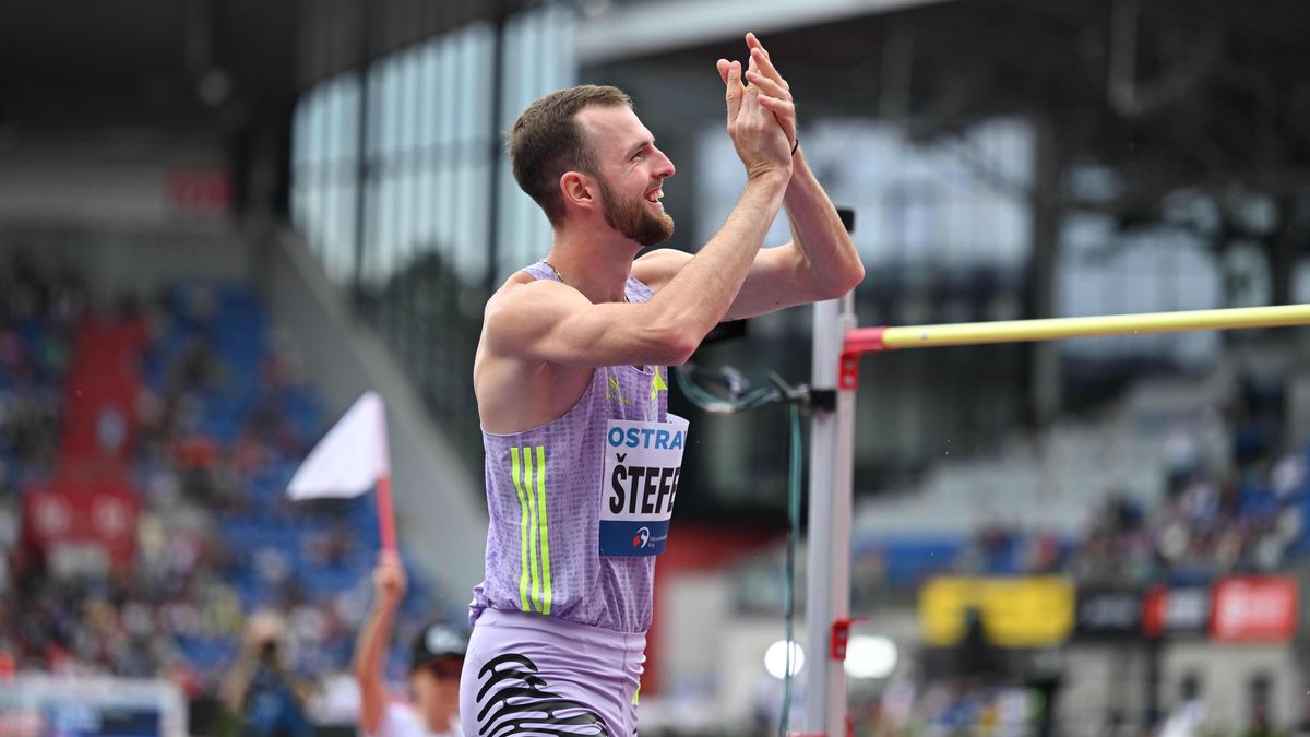 Waking Up at the Right Time: Stefela’s Mental Reset Leads to Success