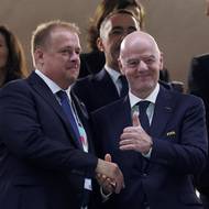 Šéfové FIFA a FAČR. Gianni Infantino a David Trunda.