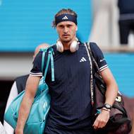 Němec Alexander Zverev nastupuje k semifinále.