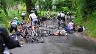 Šílená důchodkyně na vozítku zavinila cyklistický horor