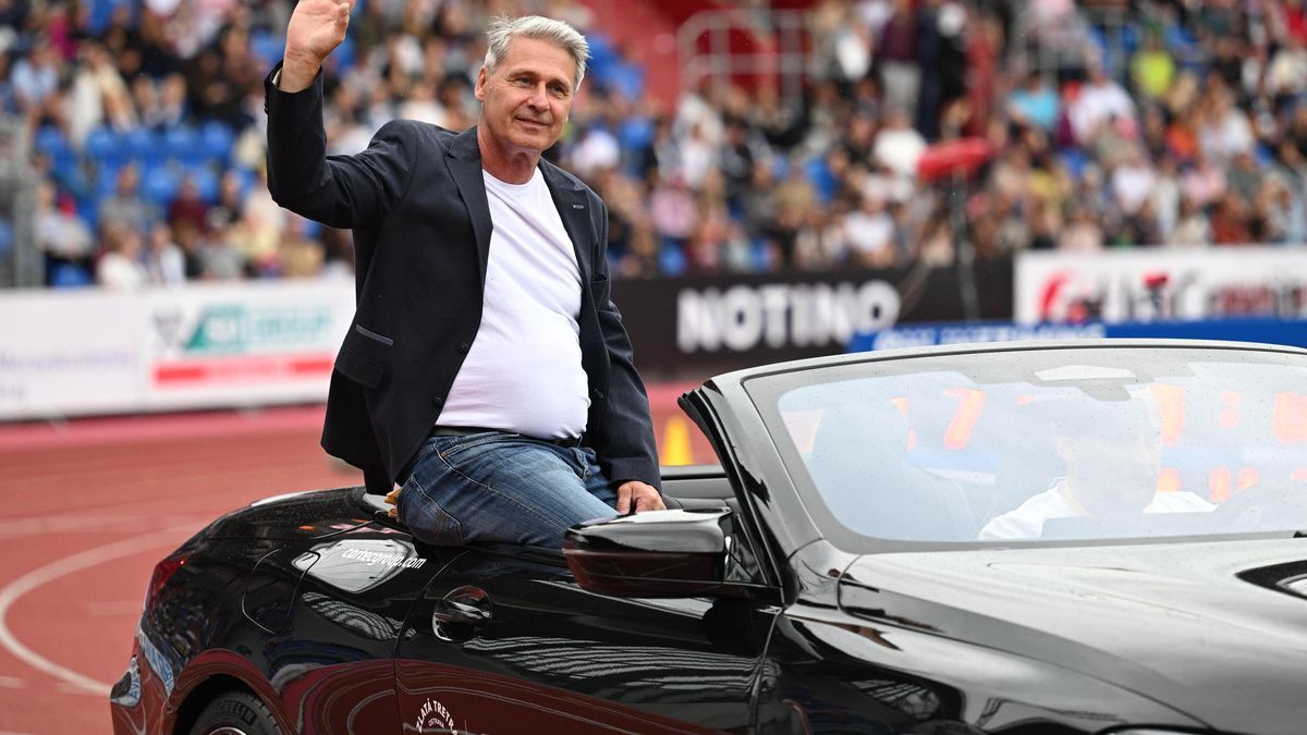 Železnému na Tretře přály ke kulatinám atletické hvězdy i tisíce fanoušků. Bylo to úžasné, svěřil se