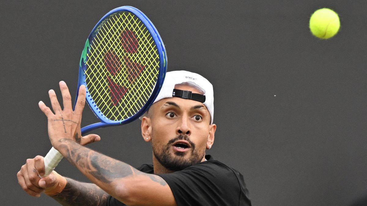 Bouřlivák Kyrgios na trávě ve Stuttgartu porazil Mouteta