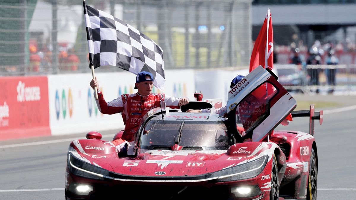 Toyota vyhrála vytrvalostní závod v Le Mans a ukončila vítěznou sérii Ferrari