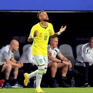 Neymar se v brazilském dresu objevil téměř po třech letech.