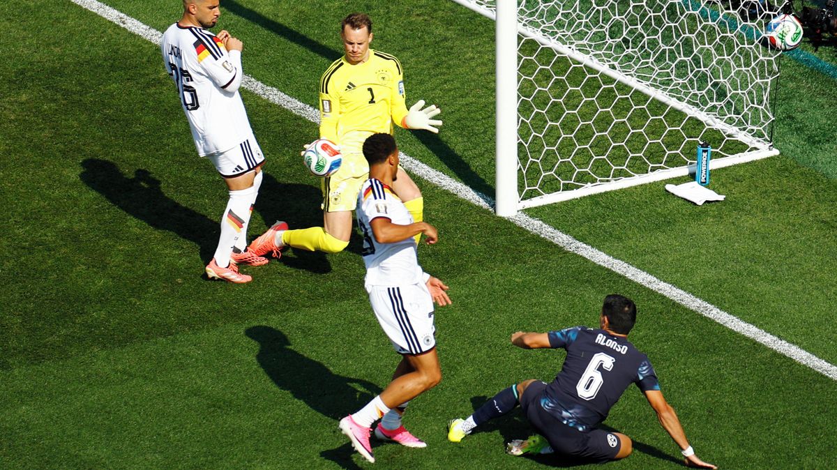 FOTBAL ONLINE: Další favorit MS vstupuje do vyřazovací části. Paraguayci měli první šanci