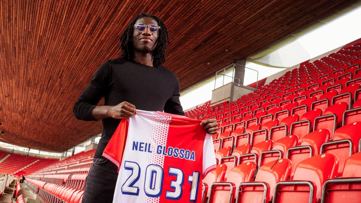 Fotbalisty Slavie posílil francouzský obránce Glossoa