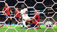 FOTBAL ONLINE: Češi hoří, je zle! Mexiko kraluje
