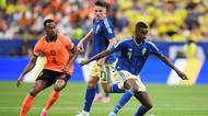 FOTBAL ONLINE: Švédové zatápí obraně Nizozemců. Gól ale zhatil ofsajd
