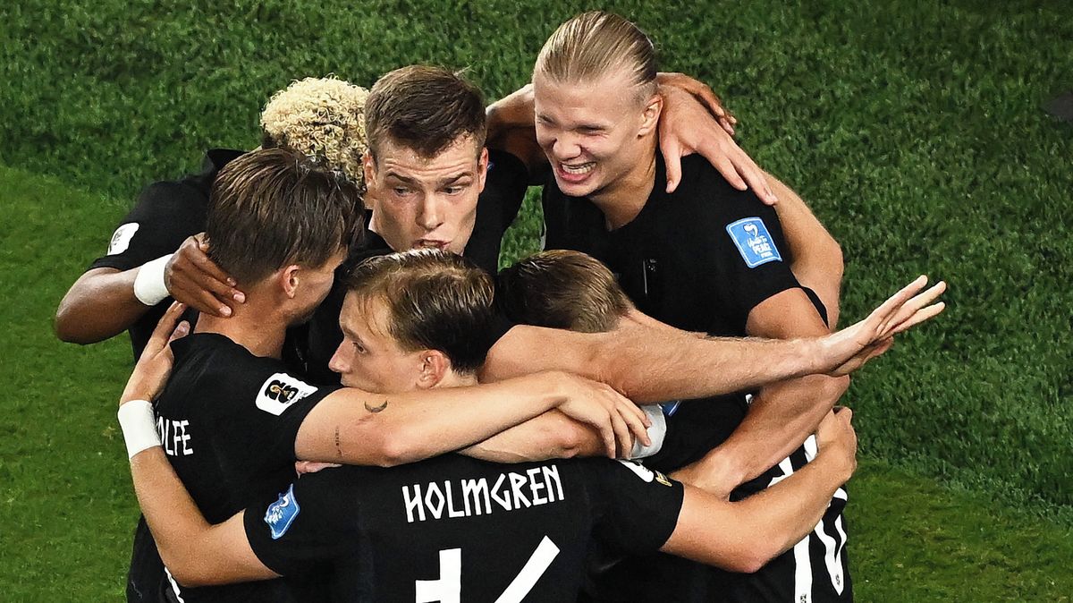 Norsko má jistý postup ze skupiny smrti! Proti Senegalu zářil Haaland