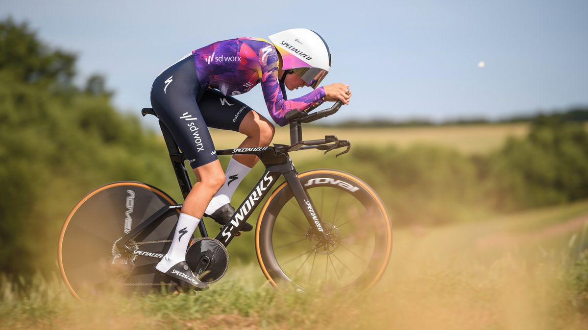 Domácí královnou časovky zůstala v Uničově Julia Kopecký, má třetí zlato