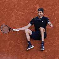 Alexander Zverev si podmanil antuku v Paříži.